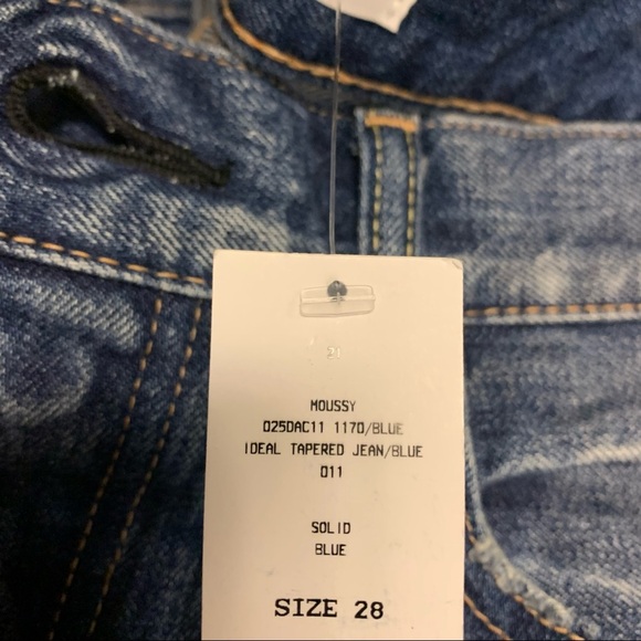 NWT Moussy Ideal Tapered Jeans - Picture 8 of 10